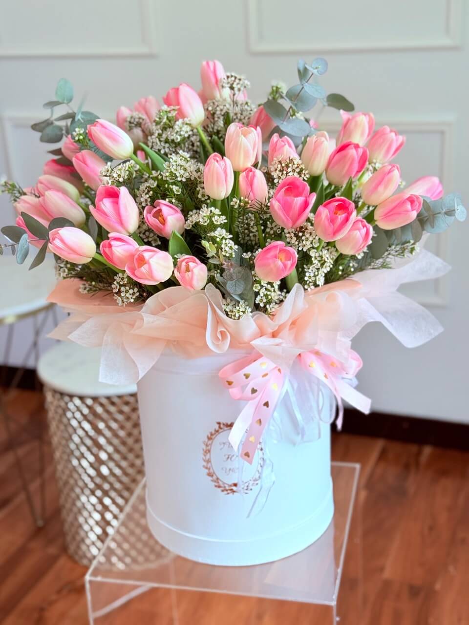 Elegant Tulip Box
