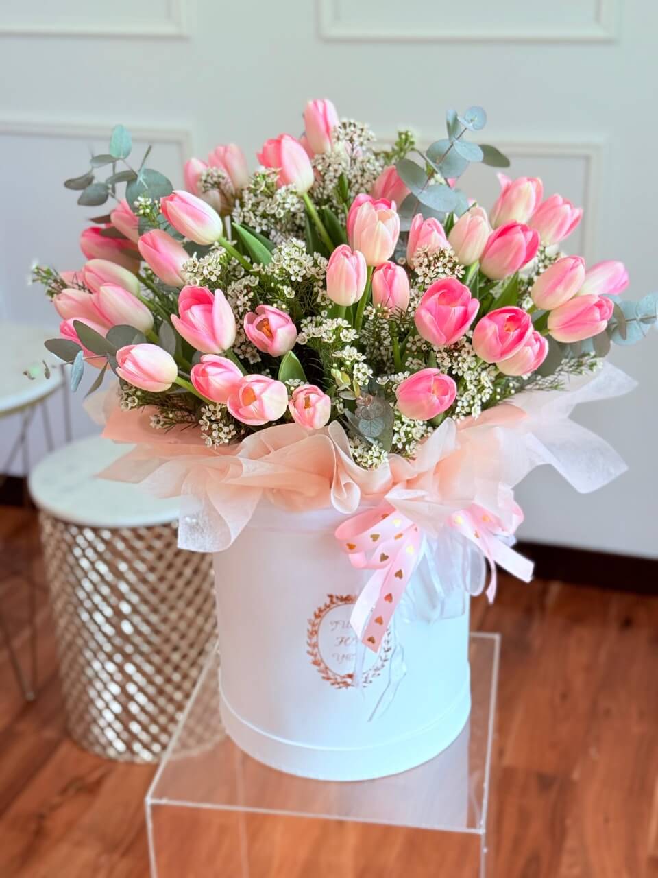Elegant Tulip Box