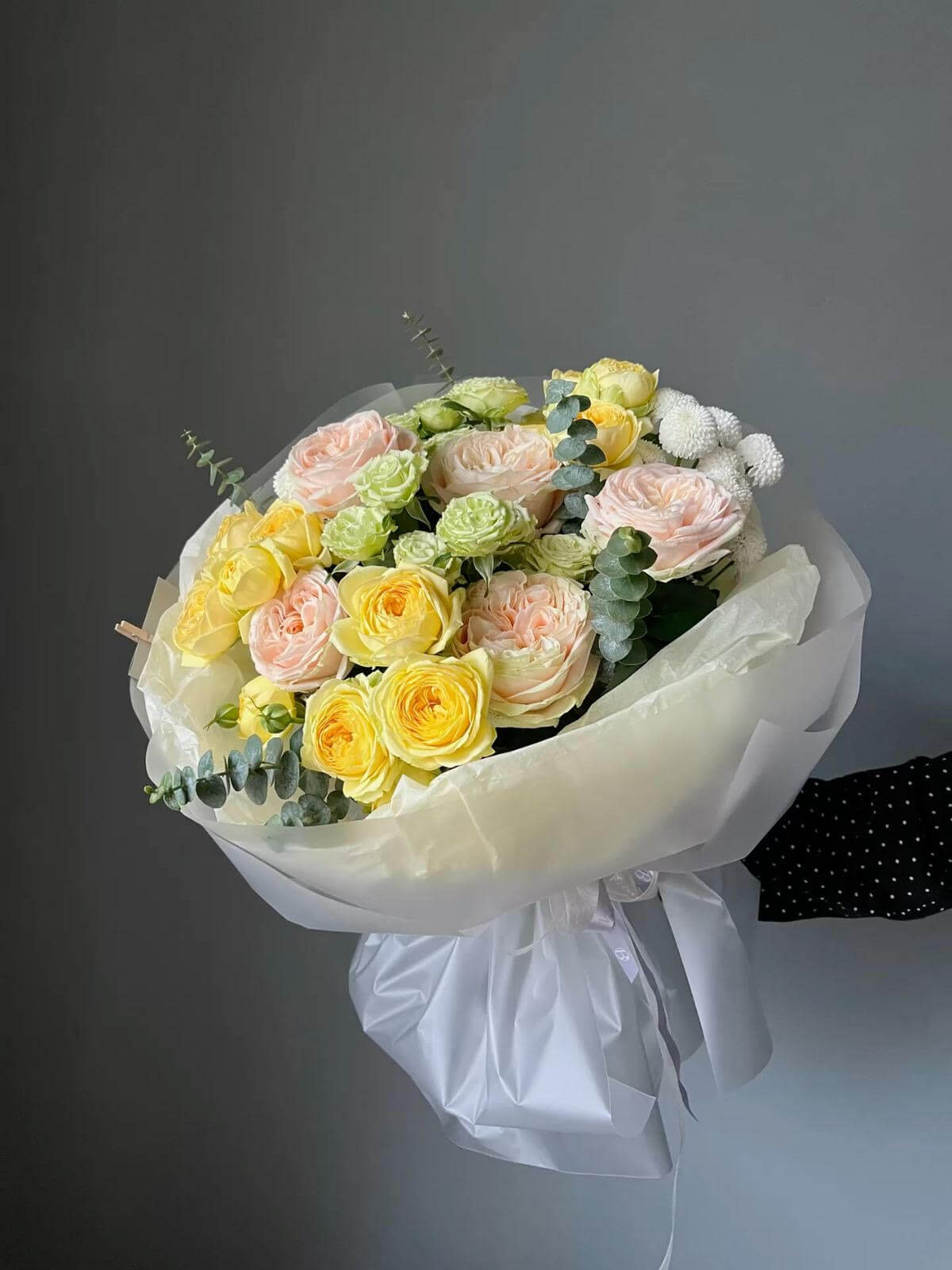 Spray garden roses