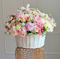 Spring Basket in Delicate Tones – A Joyful Gift for Loved Ones